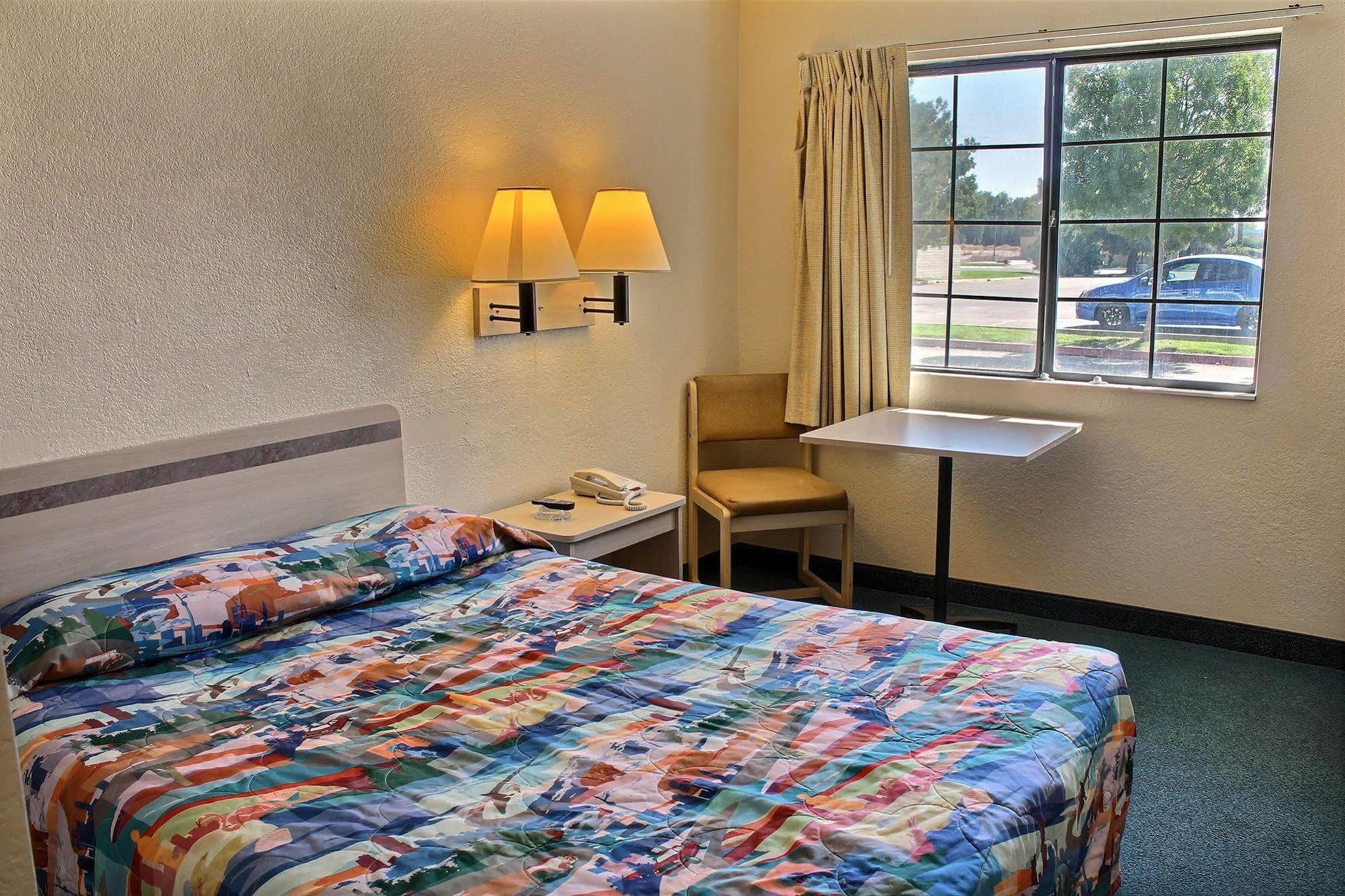 Vagabond Inn Buttonwillow North I-5 Exteriör bild